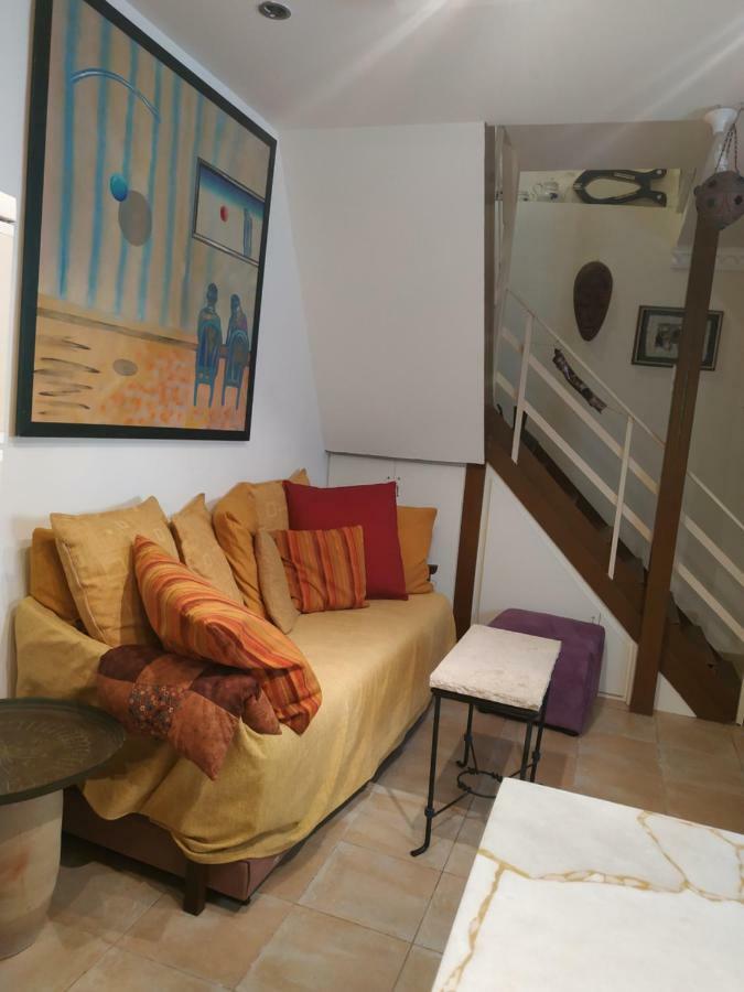 Studio Apt Great Location Heart Of Downtown District Apartment Haifa Luaran gambar